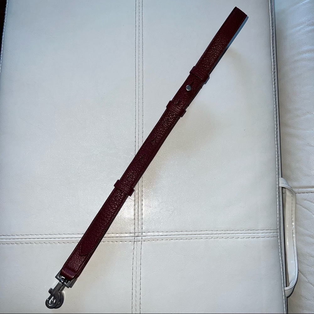 💯 Authentic SAINT LAURENT SAC DE JOUR YSL Souple burgundy leather satchel - Picture 8 of 8